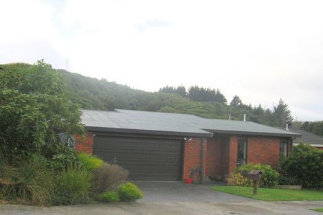 Photo of property in 138 Tirohanga Road, Tirohanga, Lower Hutt, 5010