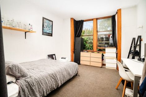 Photo of property in 51 Brougham Street, Mount Victoria, Wellington, 6011