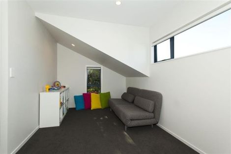 Photo of property in 8b Coyle Street, Sandringham, Auckland, 1025