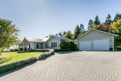 Photo of property in 24 Tauroa Valley Road, Havelock North, 4130