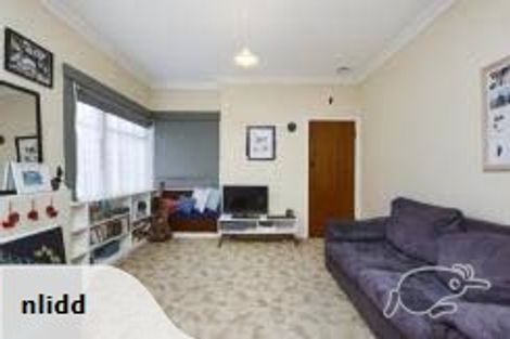 Photo of property in 35 Thomson Street, West End, Palmerston North, 4412