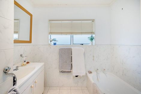 Photo of property in 31 Strachan Way, Highbury, Palmerston North, 4412