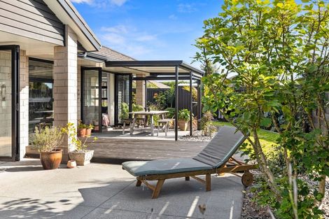 Photo of property in 1 Blanche Road, Papamoa Beach, Papamoa, 3118