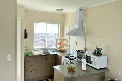 Photo of property in 6/29 South Street, Papakura, 2110