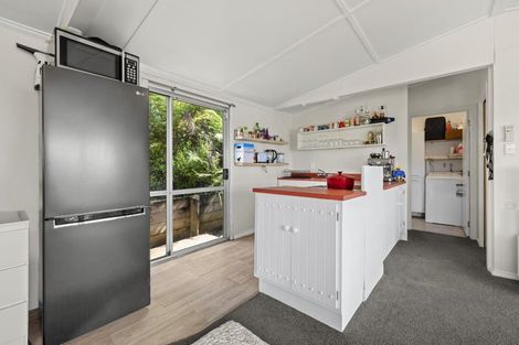 Photo of property in 3 Cambrae Road, Raglan, 3225