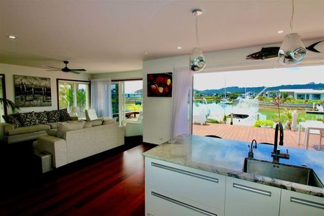 Photo of property in 25 Leeward Drive, Whitianga, 3510