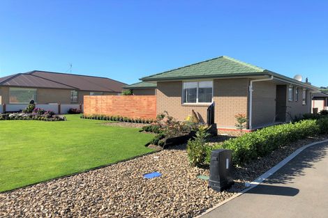Photo of property in 51 Silver Springs Boulevard, Mosgiel, 9024