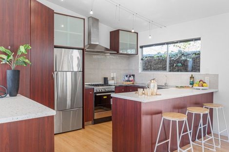 Photo of property in 96b Valley Road, Mount Maunganui, 3116