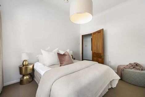 Photo of property in 30 Overtoun Terrace, Hataitai, Wellington, 6021