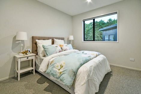 Photo of property in 15 Hereford Lane, Ararimu, Drury, 2579