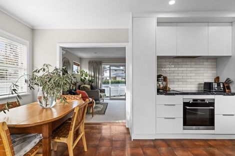 Photo of property in 2a Mckenzie Avenue, Marewa, Napier, 4110