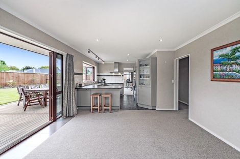 Photo of property in 92 Acacia Avenue, Rangiora, 7400
