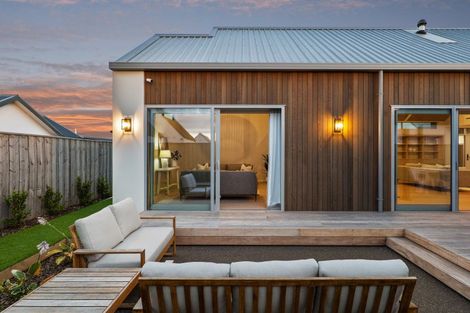 Photo of property in 30 Frank Ernest Crescent, Prebbleton, 7604