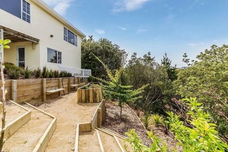 Photo of property in 153 Westchester Drive, Churton Park, Wellington, 6037