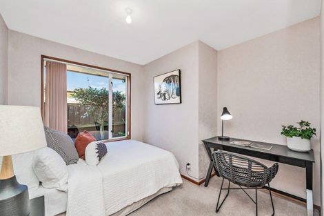 Photo of property in 1/5 Showgate Avenue, Sockburn, Christchurch, 8042