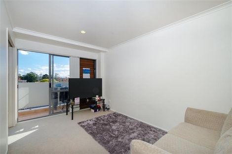 Photo of property in 3e/30 Westward Ho, Glen Eden, Auckland, 0602