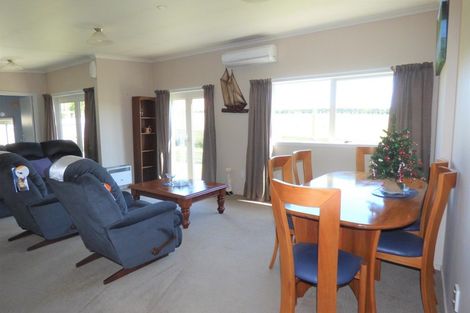 Photo of property in 36 Main Street, Weston, Oamaru, 9401