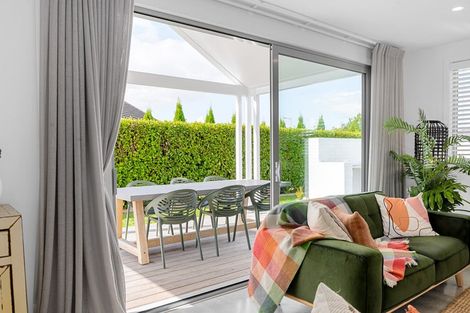 Photo of property in 77 Alan Livingston Drive, Cambridge, 3434