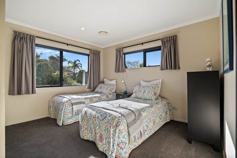 Photo of property in 36 Sunny Crescent, Huapai, Kumeu, 0810