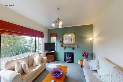 Photo of property in 6 Hillcrest Lane, Levin, 5510