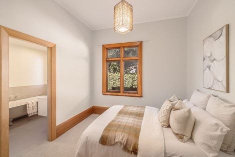 Photo of property in 48 Woodville Street, Edgeware, Christchurch, 8013