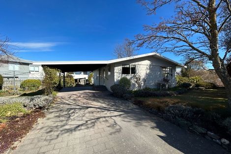 Photo of property in 1 Hunter Crescent, Wanaka, 9305