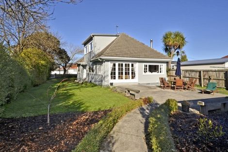 Photo of property in 241 Weston Road, St Albans, Christchurch, 8052