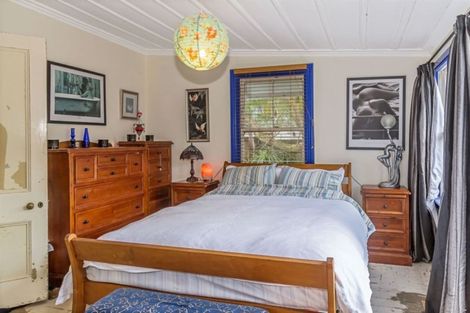 Photo of property in 27 Tramway Road, Beach Haven, Auckland, 0626