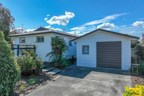 Photo of property in 11 Hillcrest Street, Tirau, 3410
