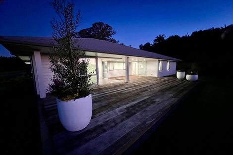 Photo of property in 22 Lone Gum Lane, Kerikeri, 0230