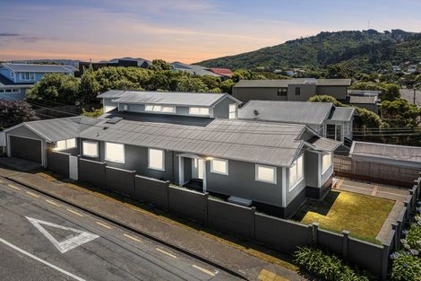 Photo of property in 96 Cashmere Avenue, Khandallah, Wellington, 6035