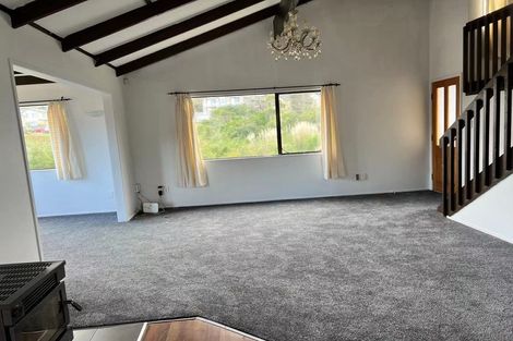 Photo of property in 21 Colwill Road, Massey, Auckland, 0614