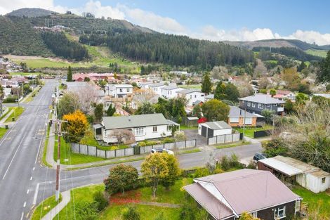 Photo of property in 40 Kawaha Point Road, Fairy Spring, Rotorua, 3015