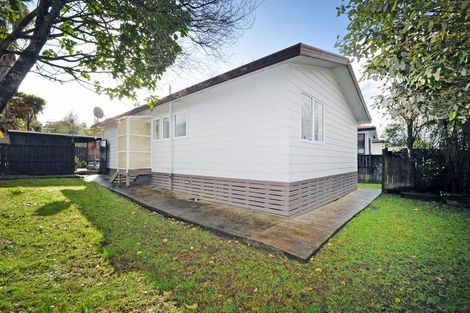 Photo of property in 176 Solar Road, Glen Eden, Auckland, 0602