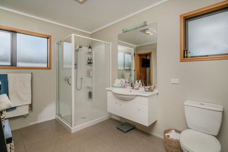 Photo of property in 77 Hodge Road, Coroglen, Whitianga, 3591