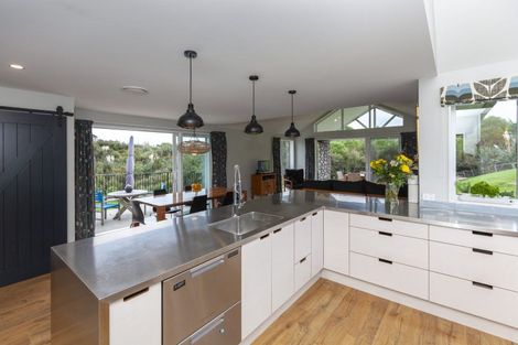 Photo of property in 20 Te Heke Place, Waikanae, 5036