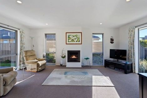 Photo of property in 6 Kessen Street, Pegasus, 7612