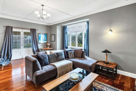 Photo of property in 28 Carlton Avenue, Gonville, Whanganui, 4501