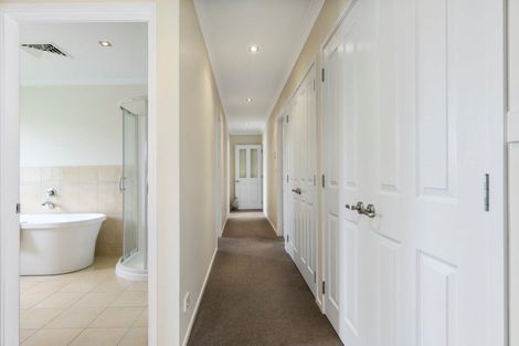 Photo of property in 100 Falcon Drive, Welcome Bay, Tauranga, 3112