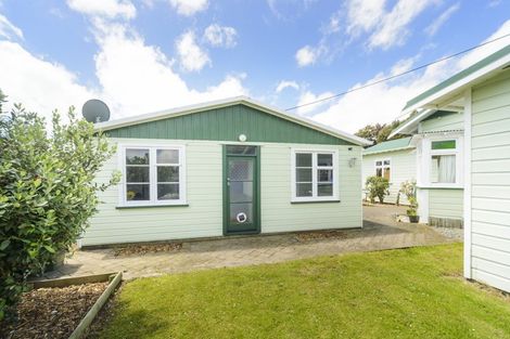 Photo of property in 44 Sherwill Street, Feilding, 4702