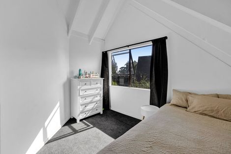 Photo of property in 6 Antonia Place, Bell Block, New Plymouth, 4312