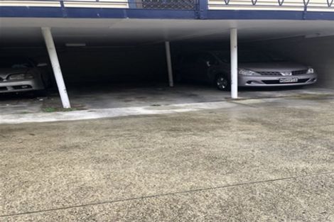 Photo of property in 2 Eden View Road, Sandringham, Auckland, 1025