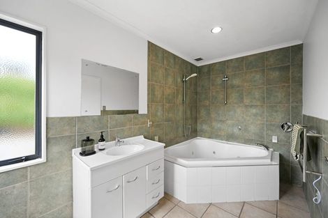 Photo of property in 19a Saint Winifreds Avenue, Hamilton East, Hamilton, 3216