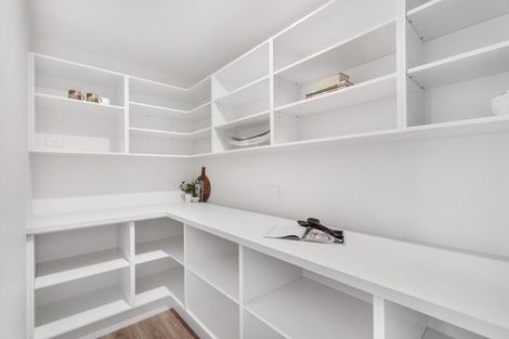 Photo of property in 73 Henshaw Street, Woodend, 7610