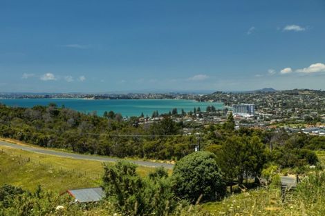 Photo of property in 159 Hillcrest Road, Hatfields Beach, Orewa, 0931