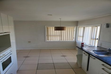 Photo of property in 18 Hallberry Road, Mangere East, Auckland, 2024