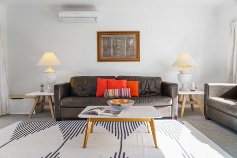 Photo of property in 12 Hall Street, Cambridge, 3434