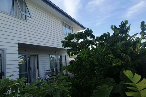 Photo of property in 76 Ferndown Avenue, Papatoetoe, Auckland, 2025