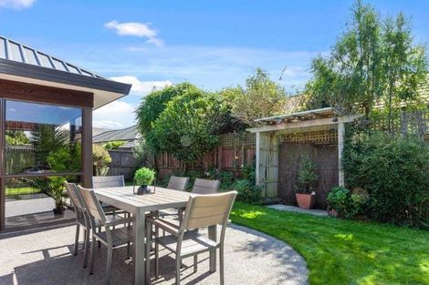 Photo of property in 93 Waratah Street, Avondale, Christchurch, 8061