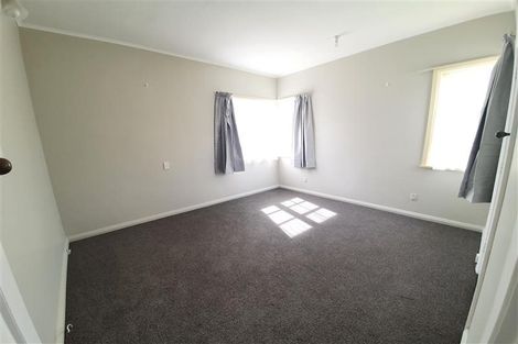 Photo of property in 27 Savage Crescent, West End, Palmerston North, 4412